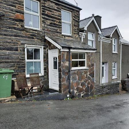 Penrhyndeudreath Snowdonia Rock Cottage - Cosy And Pet Friendly מראה חיצוני תמונה