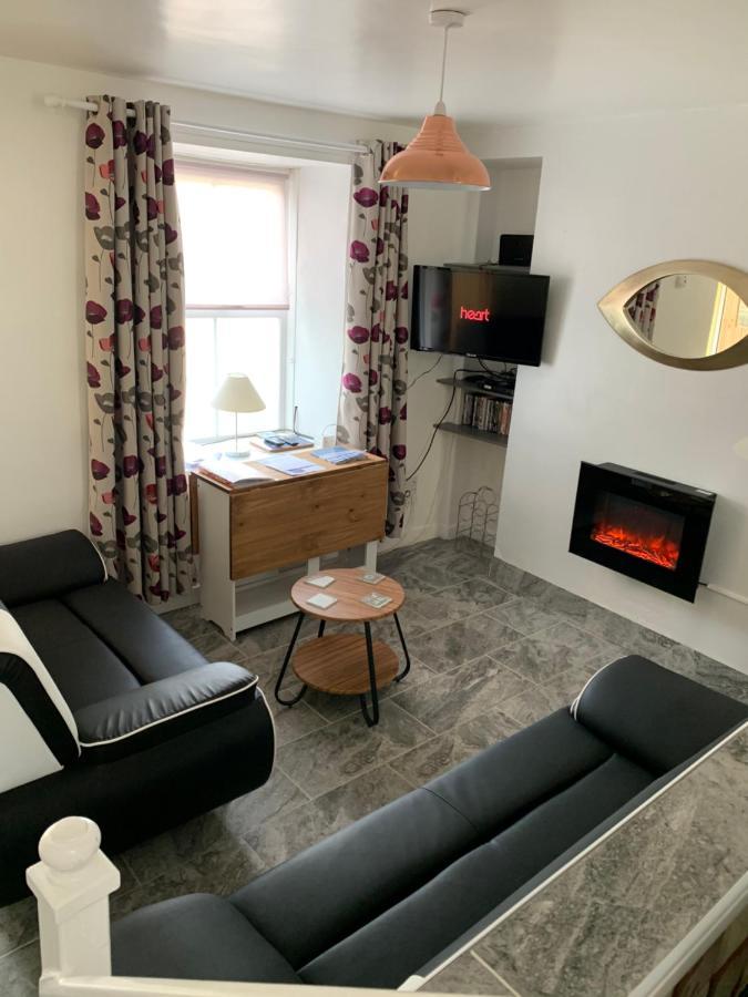Penrhyndeudreath Snowdonia Rock Cottage - Cosy And Pet Friendly מראה חיצוני תמונה